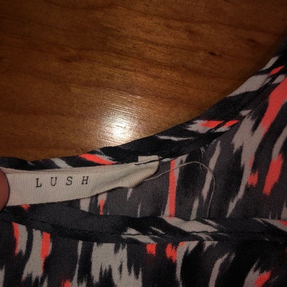 Flowy tank top - Picture 2 of 2